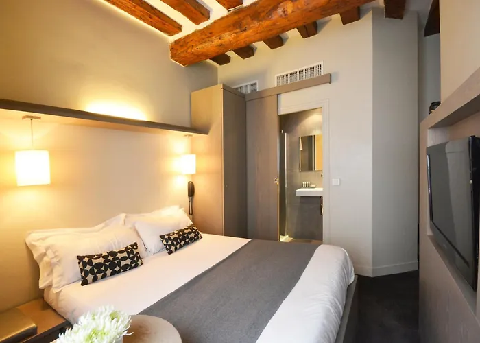 Villa Des Princes Paris